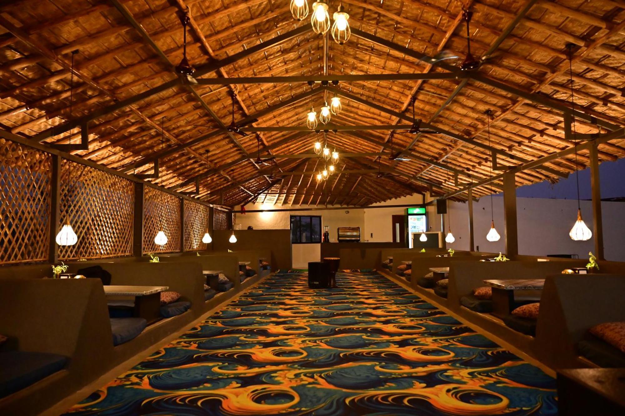 Готель The Hampi Cafe Екстер'єр фото