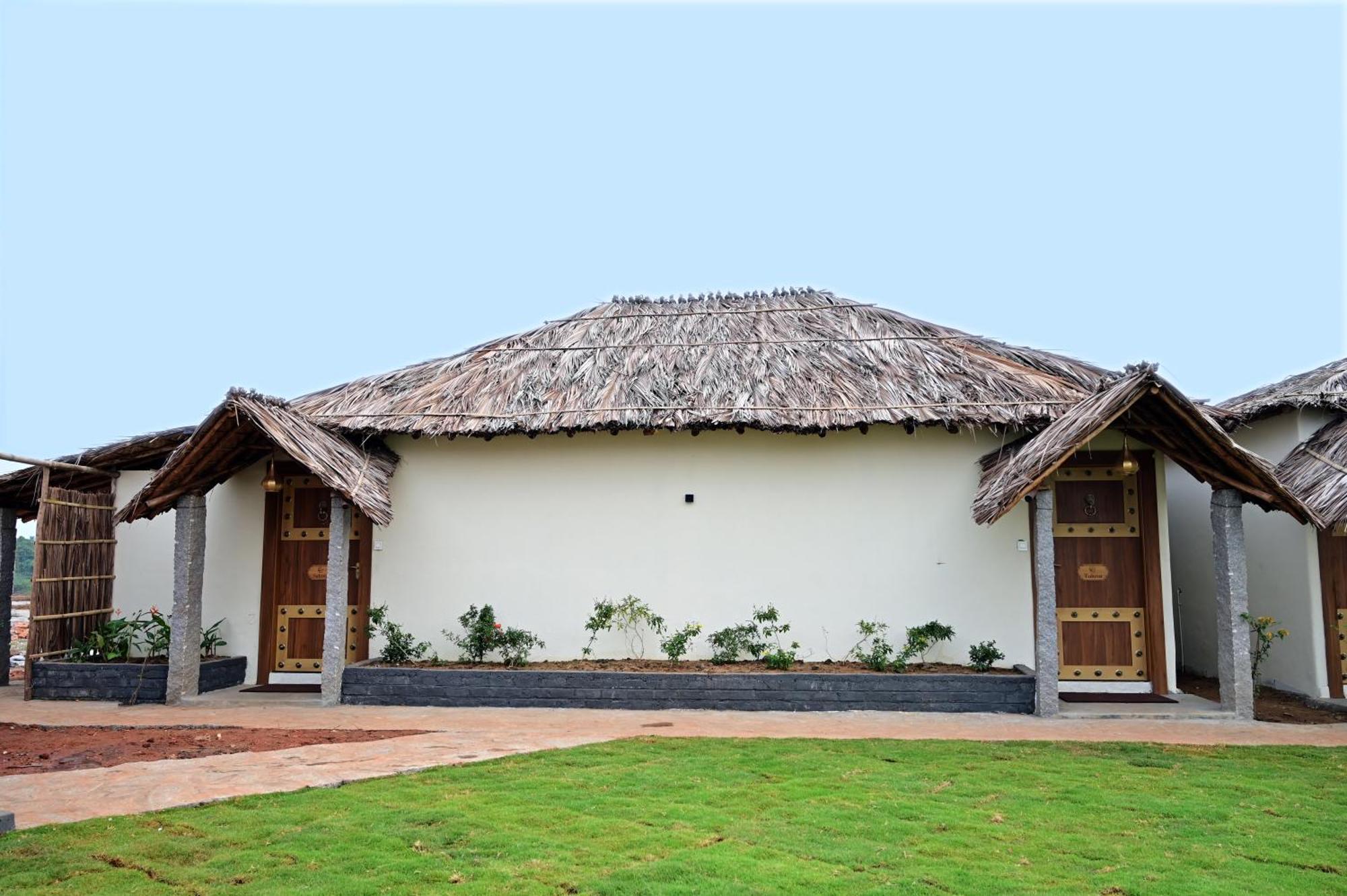 Готель The Hampi Cafe Екстер'єр фото